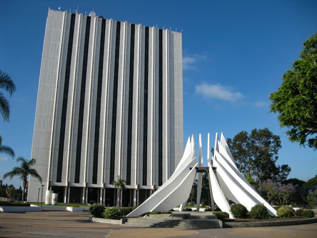 department m compton courthouse